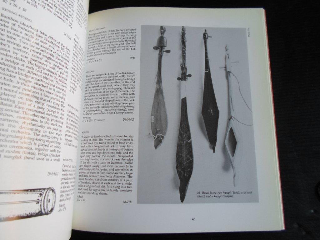Kartomi, Margaret J. - Musical Instruments of Indonesia, An introductory handbook