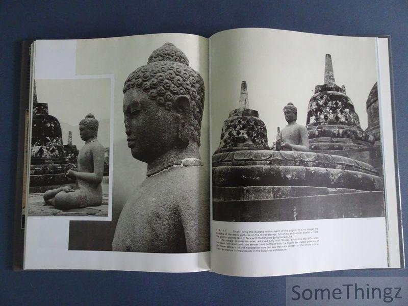 Forman, Bedrich. - Borobudur. The buddhist legend in stone.