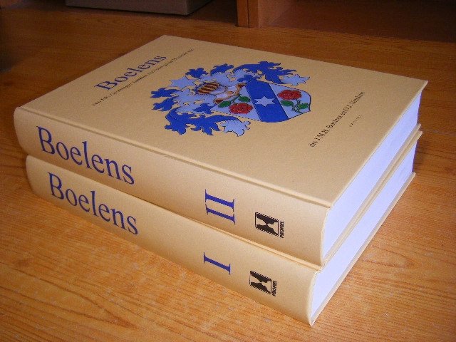 J.M.B. Boelens; O.J. Nienhuis - Boelens, Een RK Groninger familie met een grote Bossche tak. Boek 1 en Boek 2 [set]