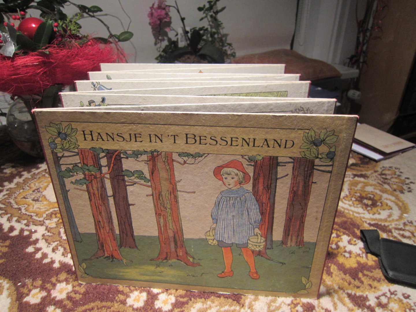 Else Beskow - Hansje in Bessenland