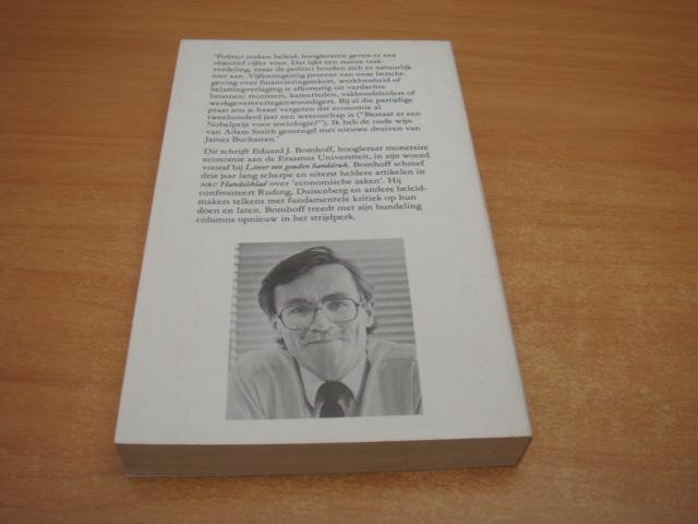 Bomhoff, Eduard, J - Liever een gouden handdruk - Trends in de economie