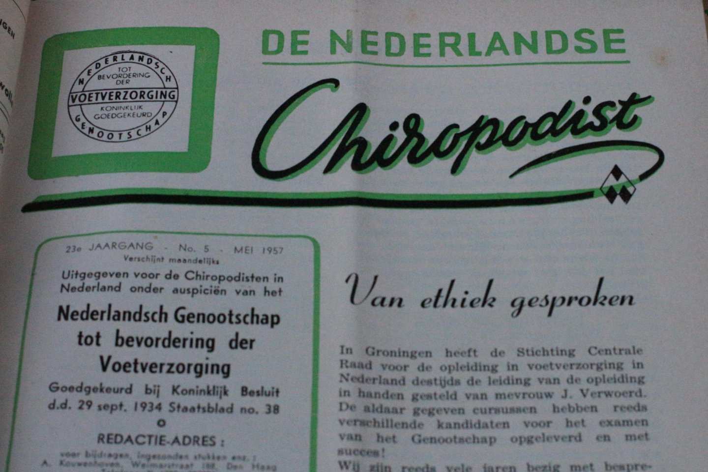 diversen - De Nederlandsche chiropodist, jaargang 1957 en 1958,  394 pagina's