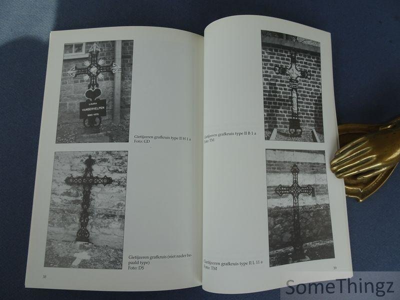 Vanpée, Dominique J.B.. - Tussen moment en monument voor de eeuwigheid: gietijzeren grafkruisen in Vlaams-Brabant.