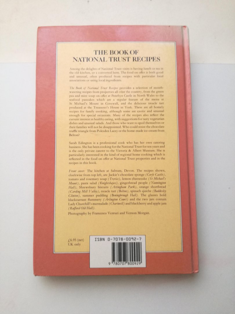 Sarah Edington - The book of National Trust Recipes