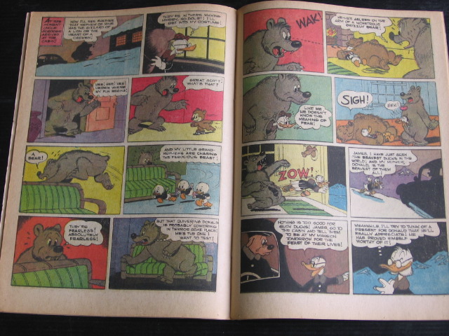 Walt Disney's Christmas Parade - Christmas on Bear Mountain