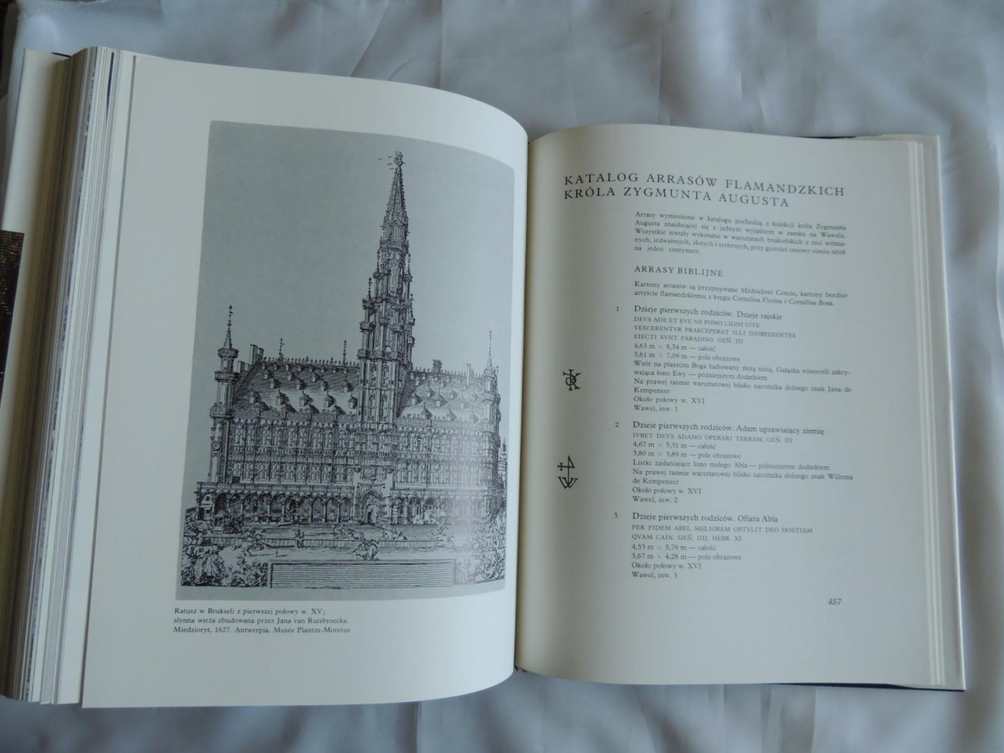 Jerzy Szablowski Szablowskiego, Jerzego - Arrasy flamandzkie w zamku Krolewskim na wawelu - (Flemish Tapestries in the Wawel Royal Castle)