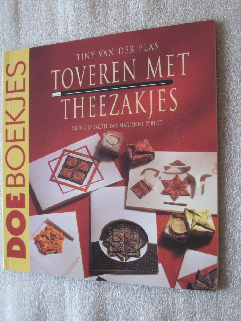 Plas, Tiny van der - Toveren met theezakjes / Doeboekjes