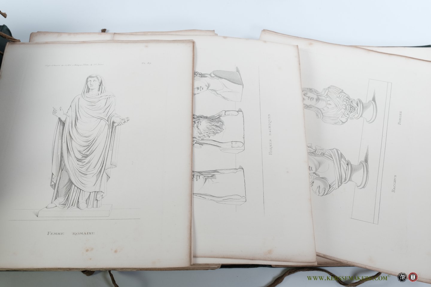 Lenormant, F. - Chefs d'oeuvre de l'art antique. Architecture - Peinture - Statues - Bas-reliëfs - Bronzes - Mosaïques - Vases - Medailles - Camées - Bijoux - Meubles, etc. Tirés principalement du Musée royal de Naples, dessinés et gravés (gravures au trai...