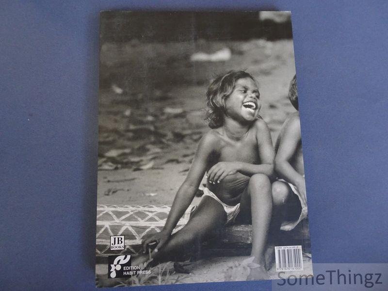 Smith, Heide. - Tiwi. The Life and Art of Australia's Tiwi People.