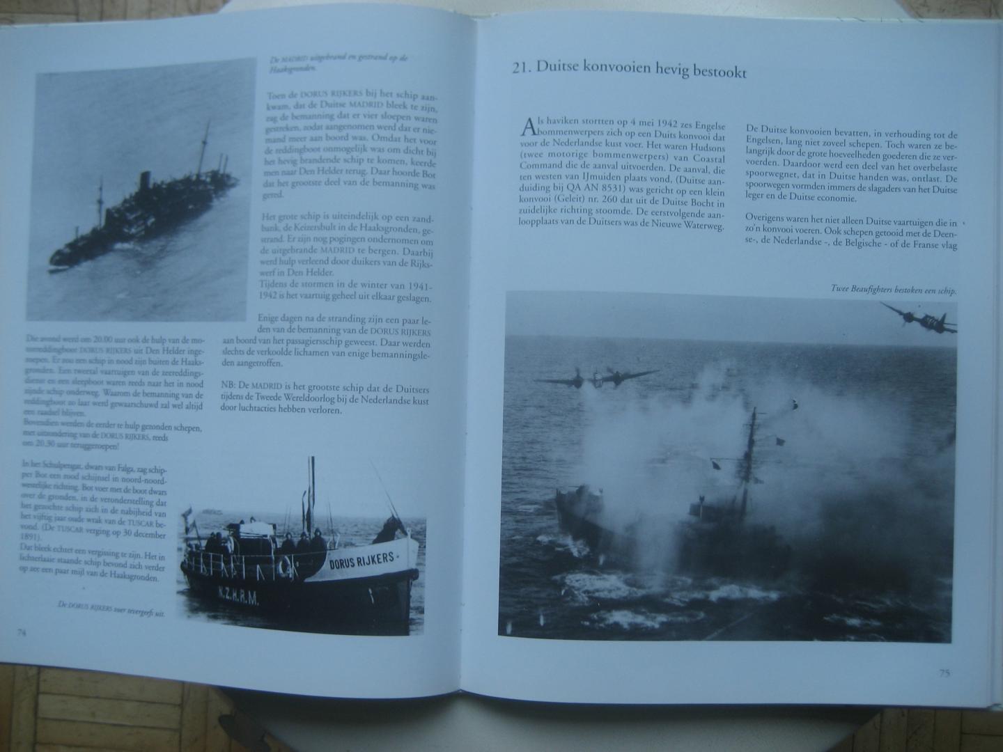 Ger van der Burg - Oorlogsstorm over zee en havens  / IJmuiden 1939-1946