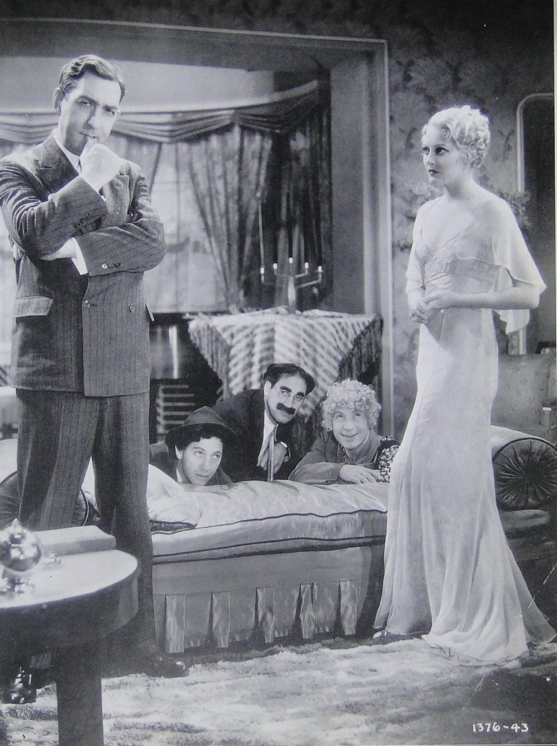 Bergan, Ronald - Life and times of the Marx Brothers