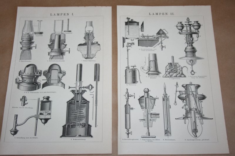  - 2 oude prenten - Antieke lampen - circa 1900