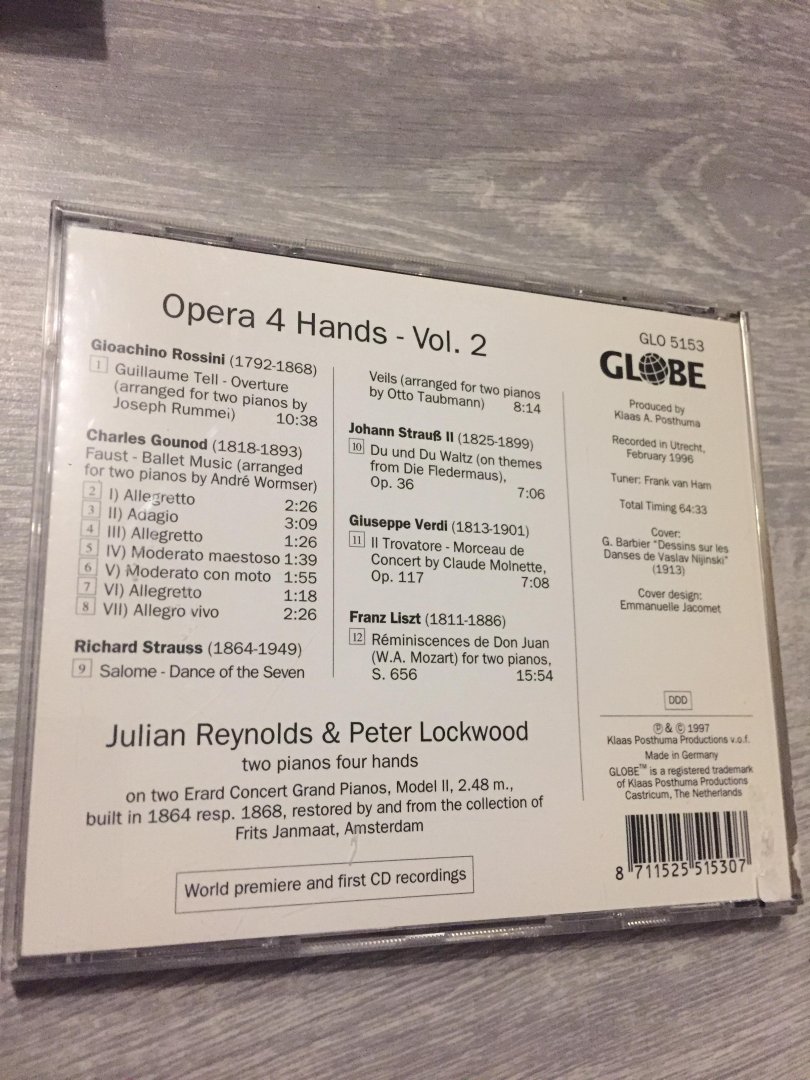 Julian Reynolds,Peter Lockwood - Opera 4 Hands vol 2
