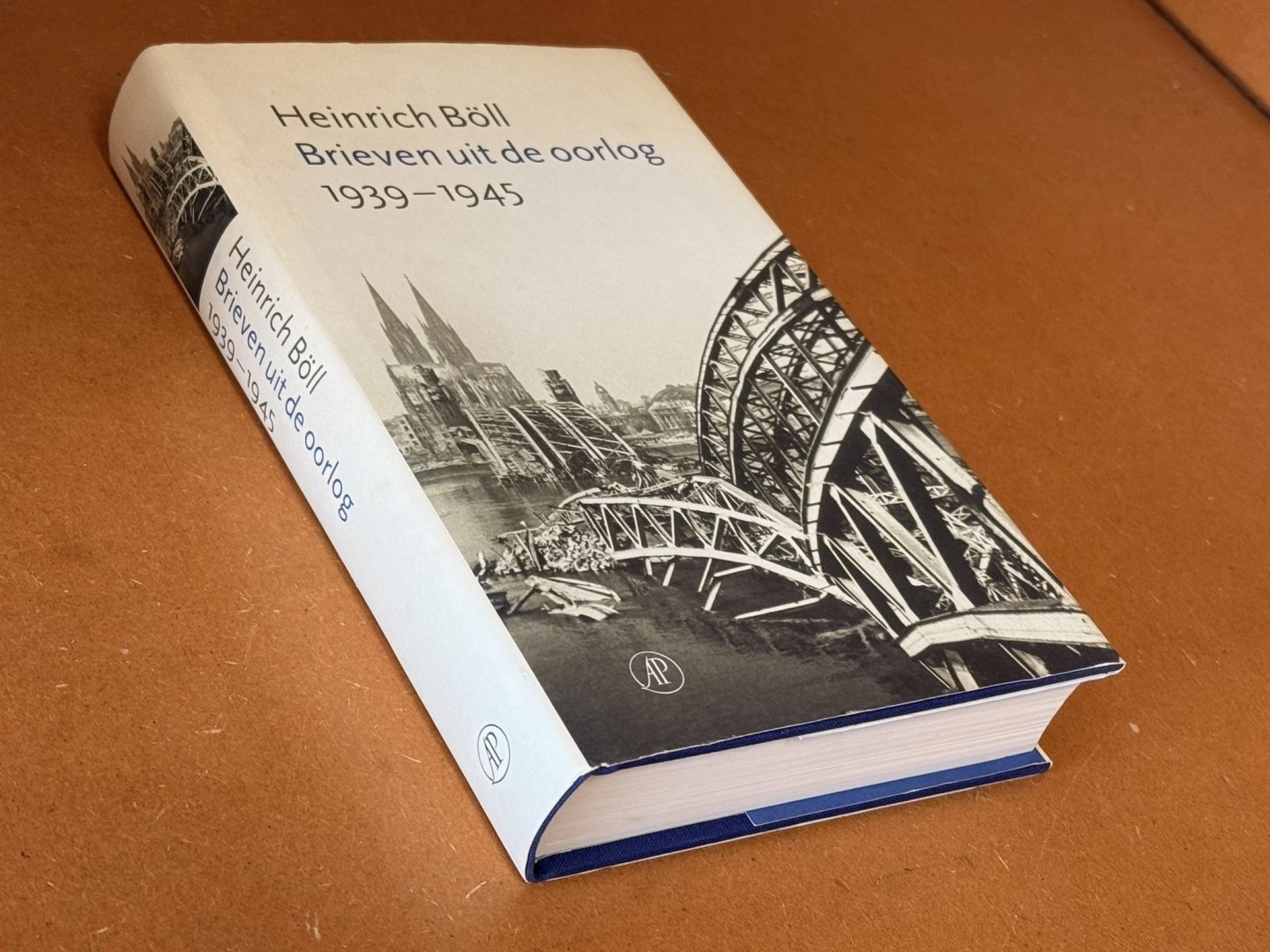 Heinrich Böll; G. Hauth-Grubben (vertaling) - Brieven uit de oorlog 1939-1945