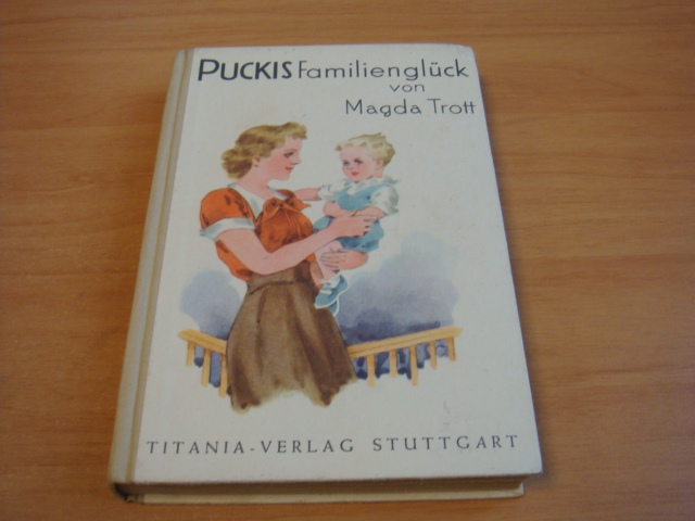 Trott, Magda - Puckis familiengluck