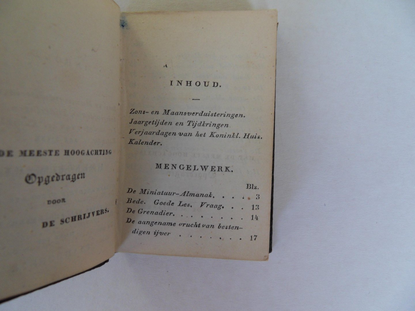 Spall, T. van; Dusseau, P.J.V. - Miniatuur-Almanak voor Kinderen. [ ! De eerste Jaargang = 1843 ].