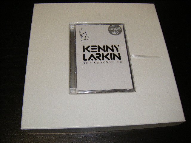 KENNY LARKIN - THE CHRONICLES