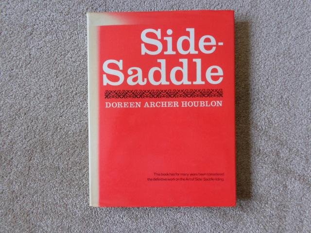 Houblion, Doreen Archer - Side - Saddle
