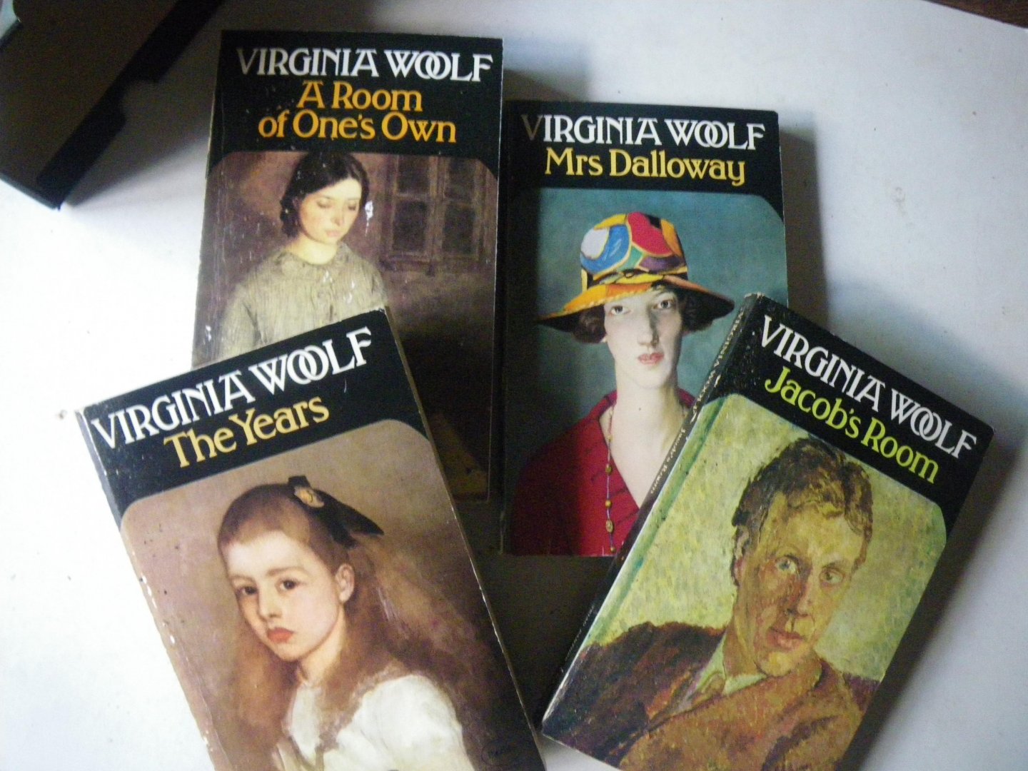 WOOLF Viriginia - Virginia Woolf, The Classic Works: A Room of One's Own, Orlando, Jacob's Room, Mrs. Dalloway, The Years