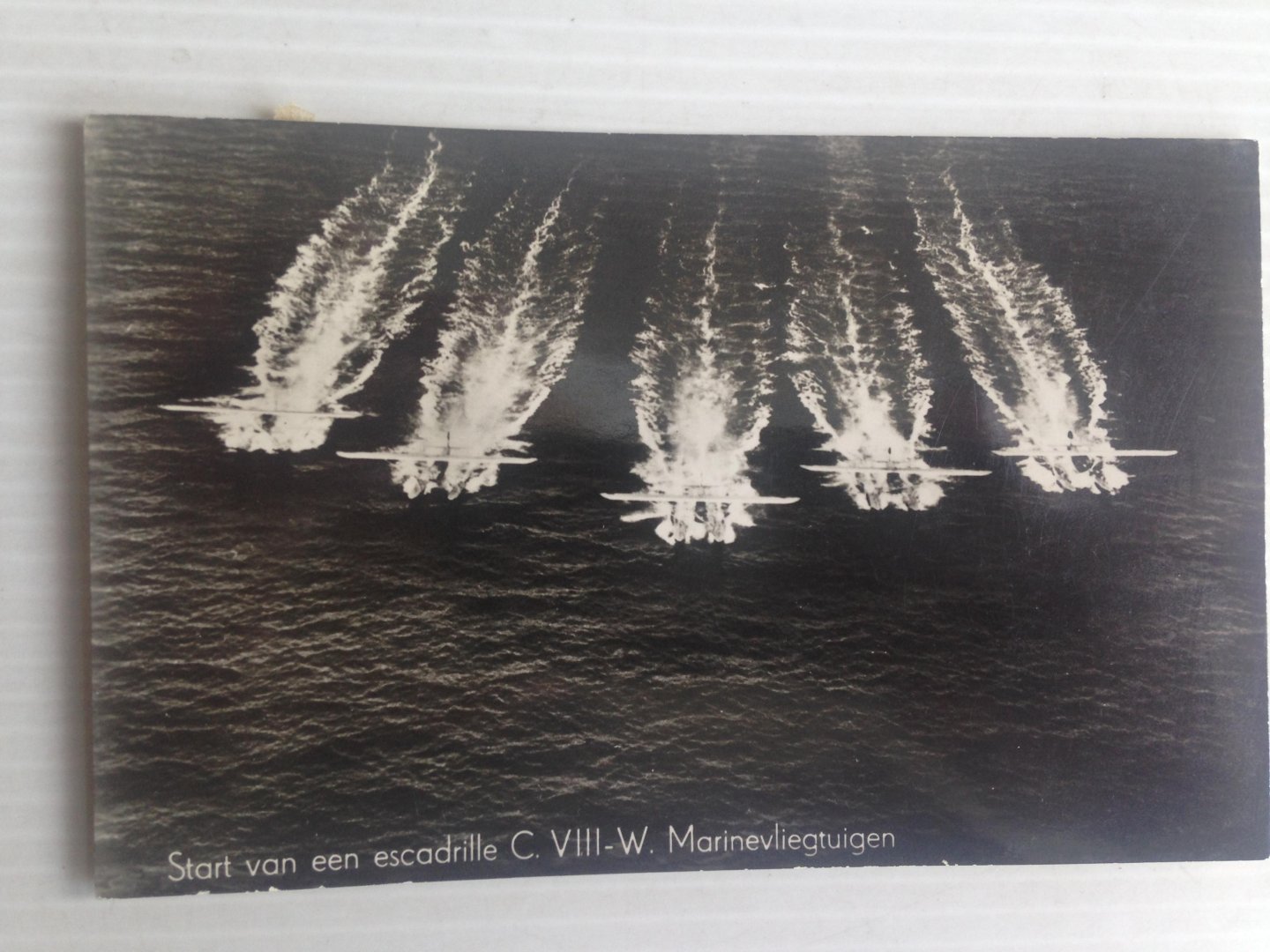  - Kaart [echte foto] van de Start van een Escadrille C VIII-W Marinevliegtuigen