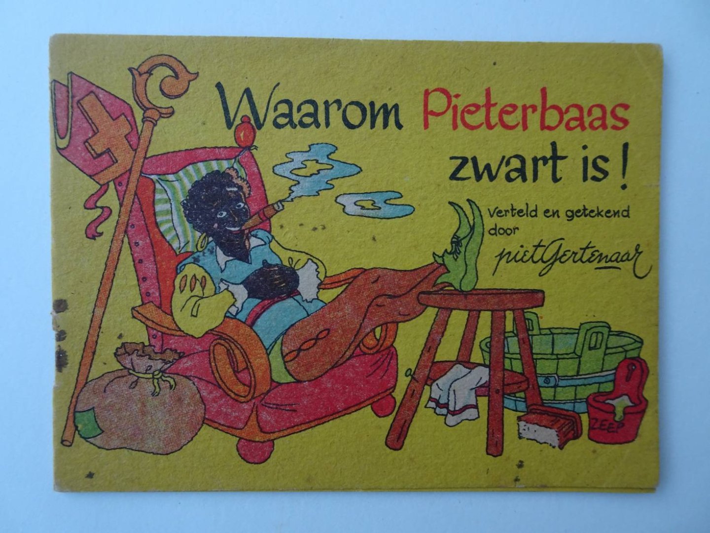 Gertenaar, Piet. - Waarom Pieterbaas zwart is! Verteld en getekend door Piet Gertenaar.