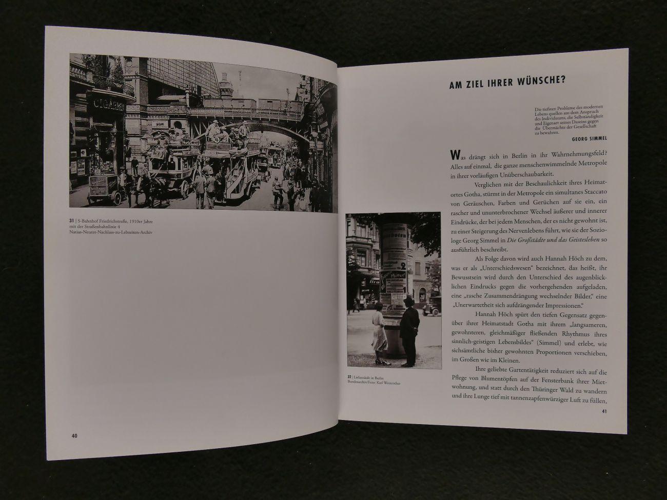 Neutert, Natias - Lady Dada. Essays über die bild(er) finderin Hannah Höch + Handtekening (8 foto's)