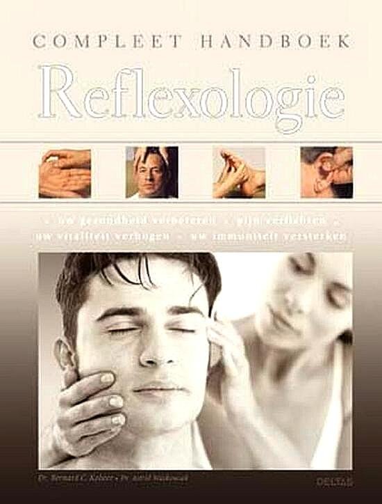 Kolster , Dr. Bernard . & Dr. Astrid Waskowiak . [ isbn 9789044707175 ]  4817 - Compleet Handboek Reflexologie . ( Uw gezondheid verbeteren - Pijn verlichten - Uw vitaliteit verhogen - Uw immuniteit versterken . )  Reflexzonetherapie wordt de laatste jaren steeds populairder. Het is een zachte geneeswijze die gemakkelijk te  -