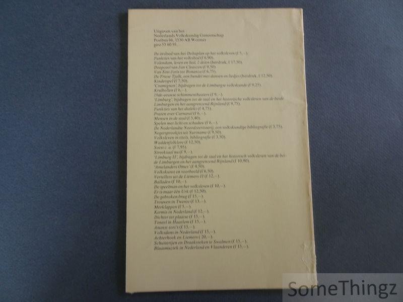 Crasborn, Pierre / Leuridan, J. / e.a.. - Blaasmuziek in Nederland en Vlaanderen. [Neerlands volksleven; 1981, vol.31: 2-4]