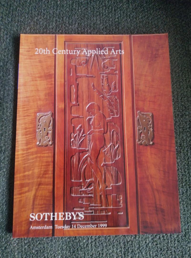 Sotheby's - 20th Century Applied Arts - Tuesday 14 December 1999
