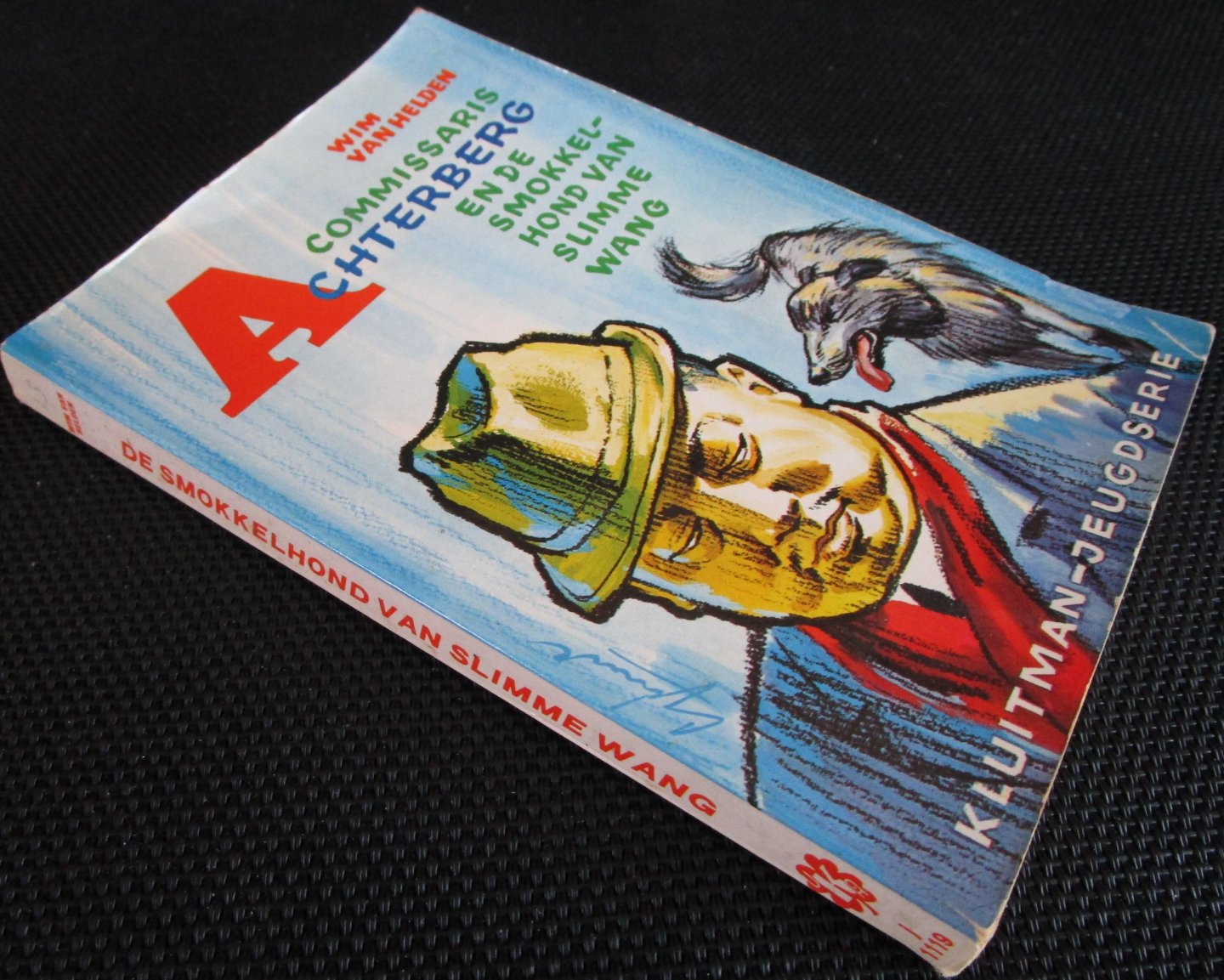 Van Helden,Wim - Commissaris Achterberg en de smokkelhond van Slimme Wang