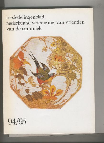 Straaten, Drs. E.J. van. - Dubbelgebakken. Aardewerknijverheid in Nederland 1876-1940