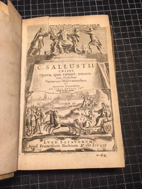 Sallustii  Salustius - Crispi Crispi Opera, quae extant omnia: cum selectissimis Variorum Observationibus, et accurata recensione Antonii Thysii ICti.