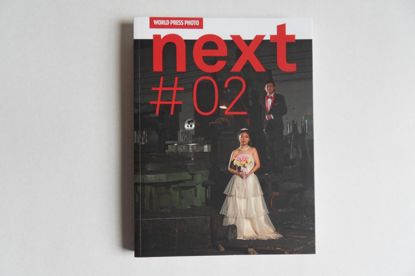 Bolt, Rodney (text editor); Wellford, James (inleiding). - World Press Photo. - Next #02 - On the theme "Trust".