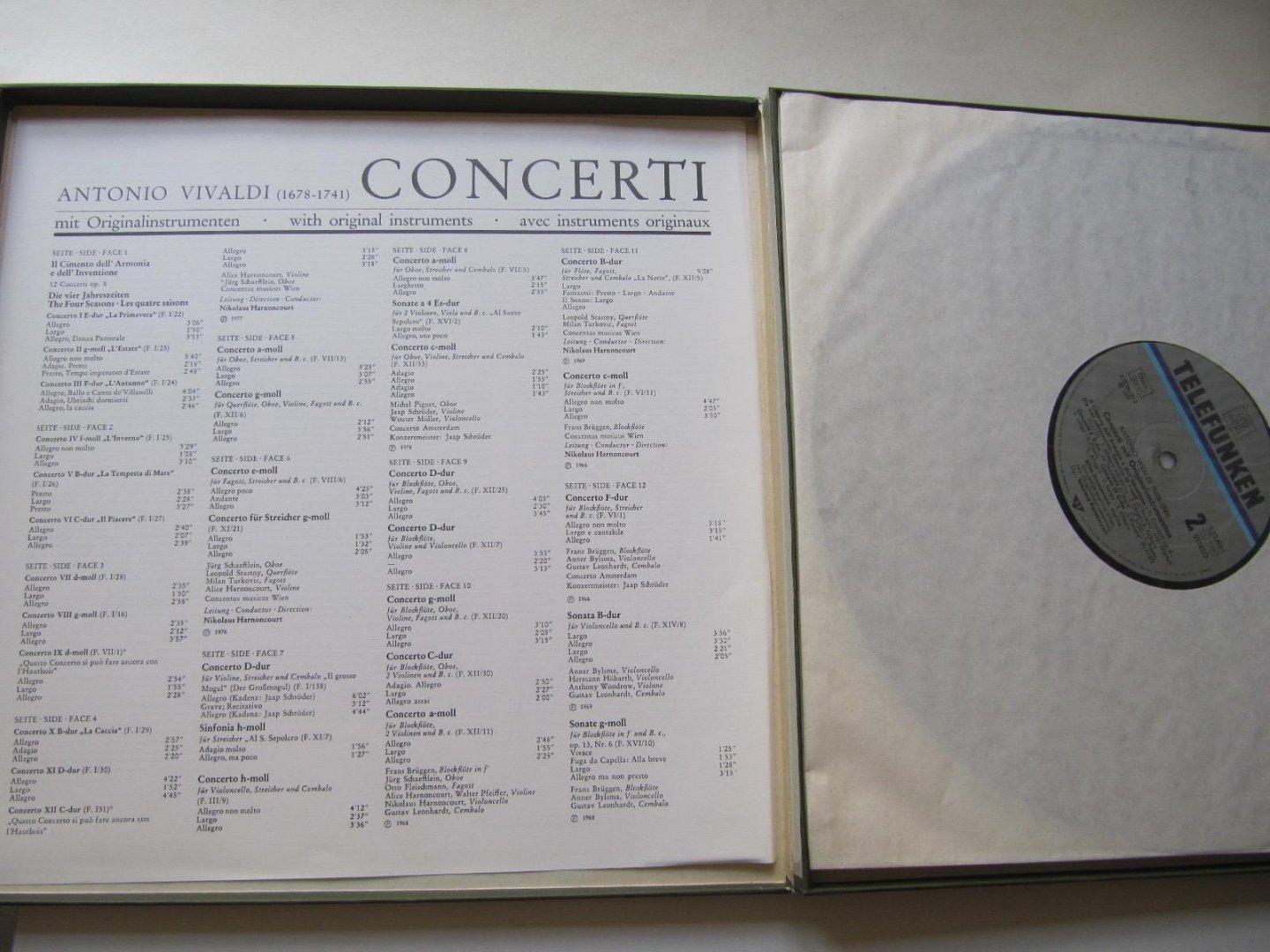 Antonio Vivaldi - Antonio Vivaldi Concerti with original instruments