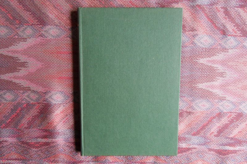 Beatty, Bill. - Come a-waltzing Matilda. - Australian folk-lore and forgotten tales.