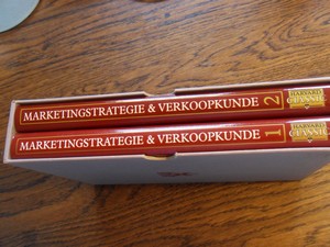 Diverse auteurs - Marketingstrategie & verkoopkunde deel 1 en deel 2