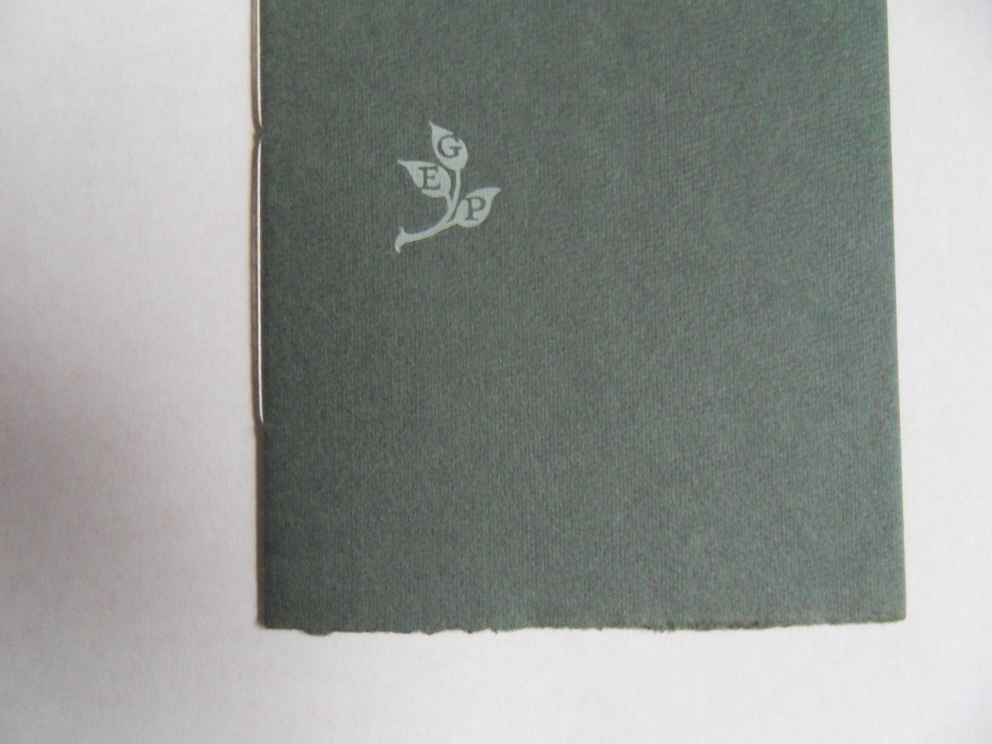 Chesterton, G.K. [ GESIGNEERD door de drukker onder het colophon ]. - The Idleness of G.K.C. ( a letter).  [ Beperkte oplage voor de vrienden en relaties van de drukker ].