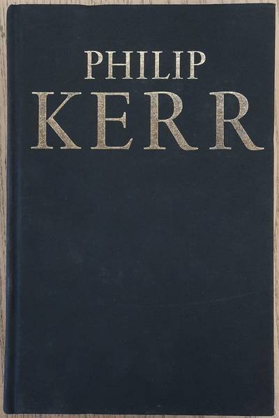 KERR, PHILIP. - Berlijnse trilogie - Berlijn, jaren dertig. Privédetective Bernie Gunther krijgt te maken met duistere zaken aan de vooravond van de Tweede Wereldorlog.