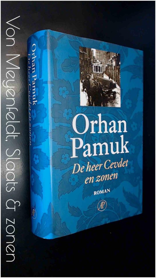 Pamuk, Orhan - De heer Cevdet en zonen