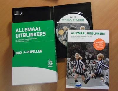 Siebelink, Jeroen - Allemaal uitblinkers. Het begeleiden, trainen en coachen van jonge voetballers. F-pupillen : doelgericht handelen met de bal