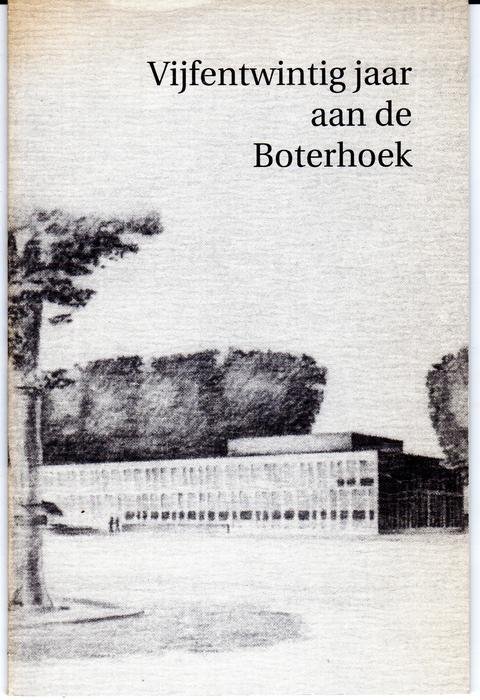 Huizinga, dr. J.J. - Vijfentwintig jaar aan de Boterhoek – een korte geschiedenis van de Provinciale en Buma Bibliotheek