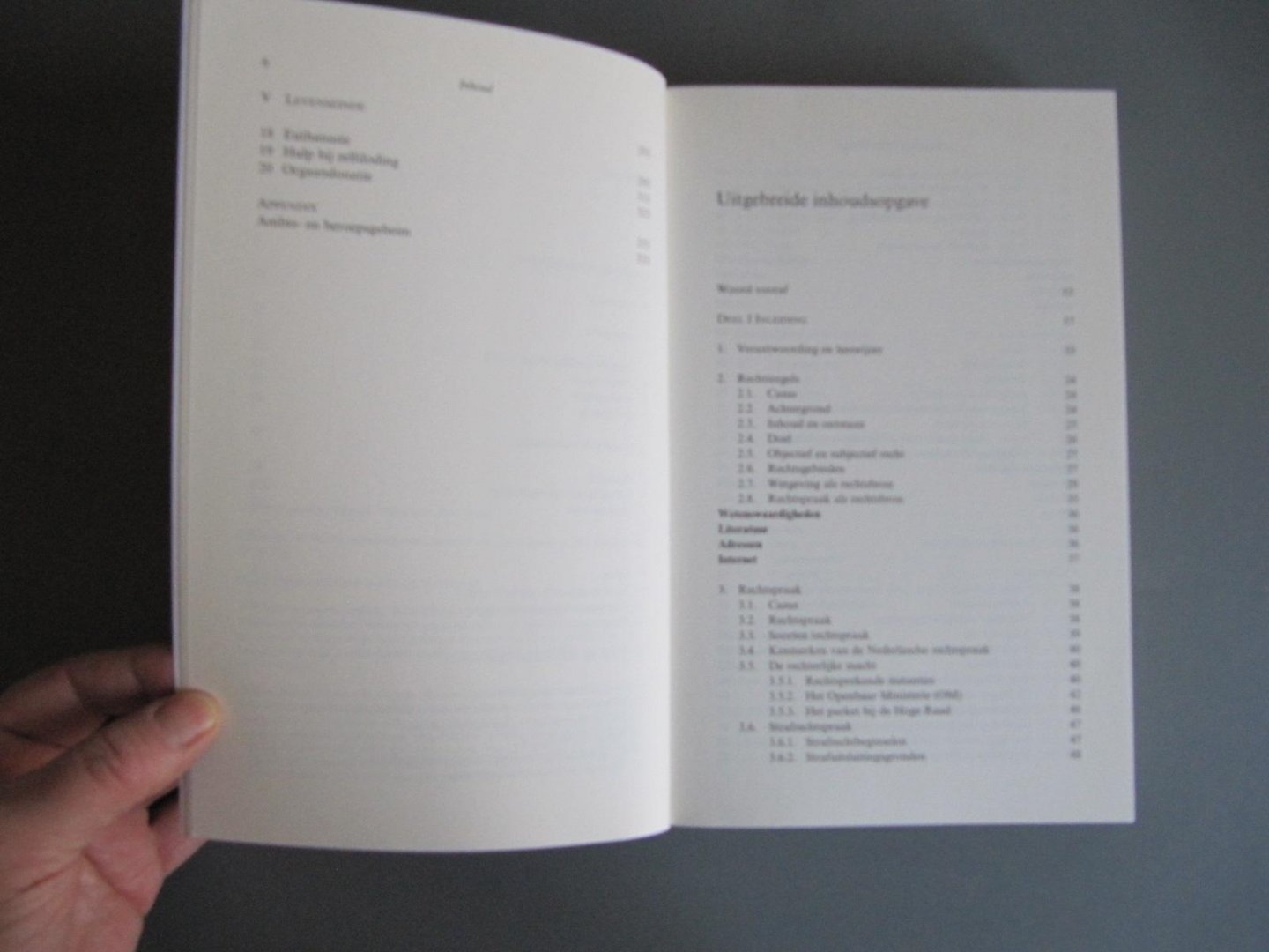 M. Verhage-van Kooten - Recht door de gemeente / Juridische gids voor het pastoraat