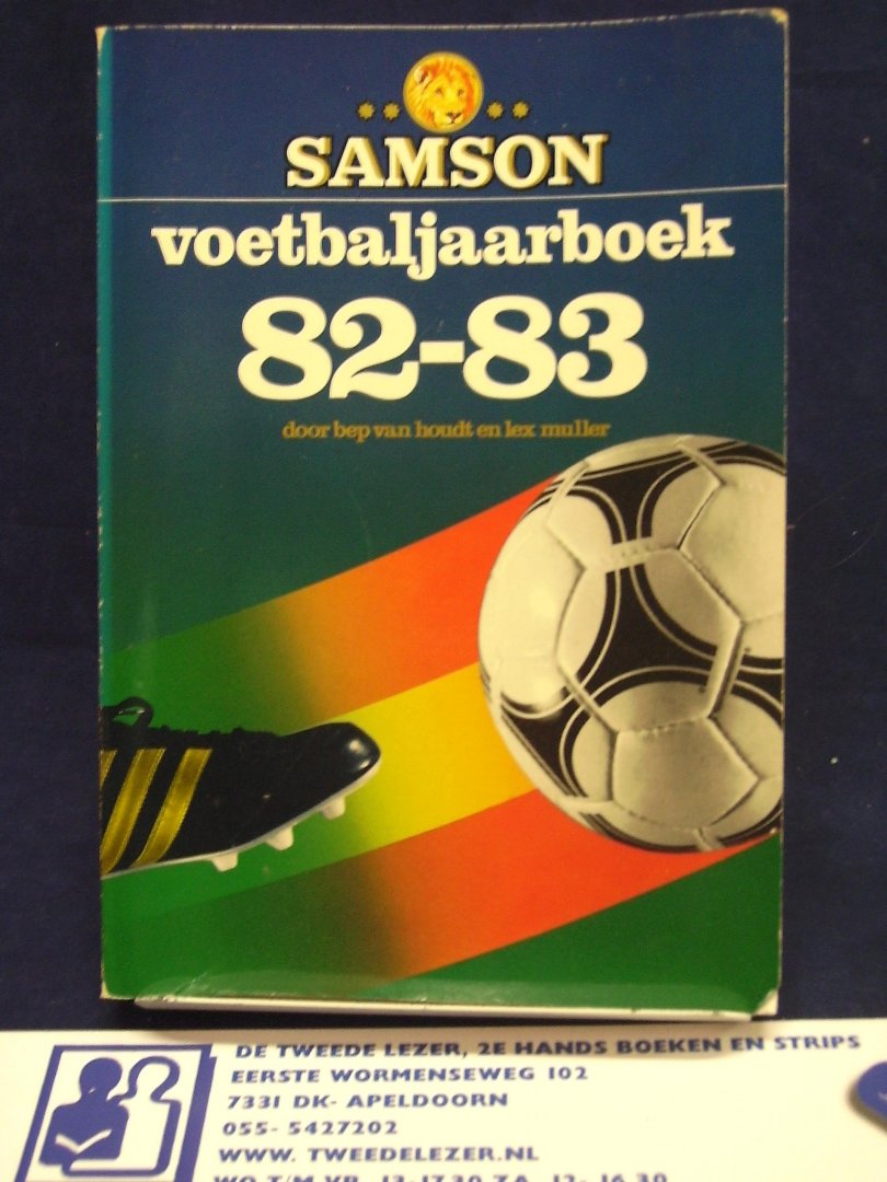 Houdt, Bep van en Muller, Lex - Voetbaljaarboek 82-83