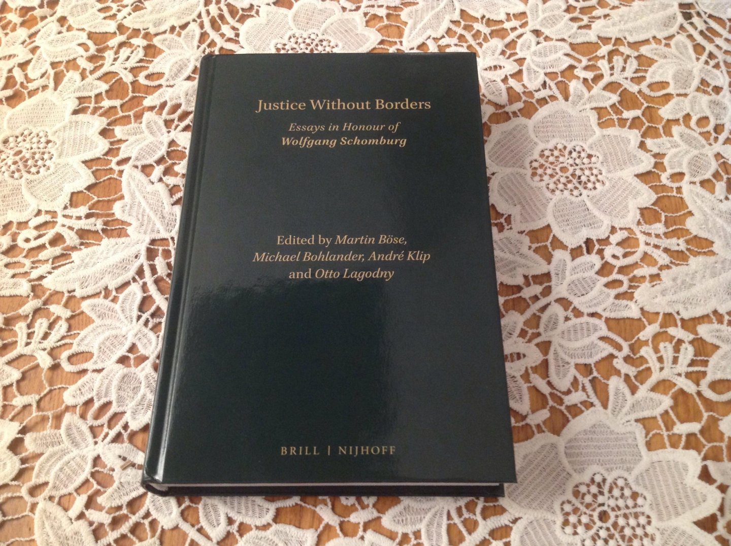 Martin Böse - Justice Without Borders