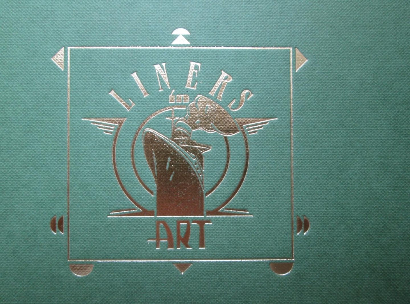 Kenneth Vard - Liners in Art