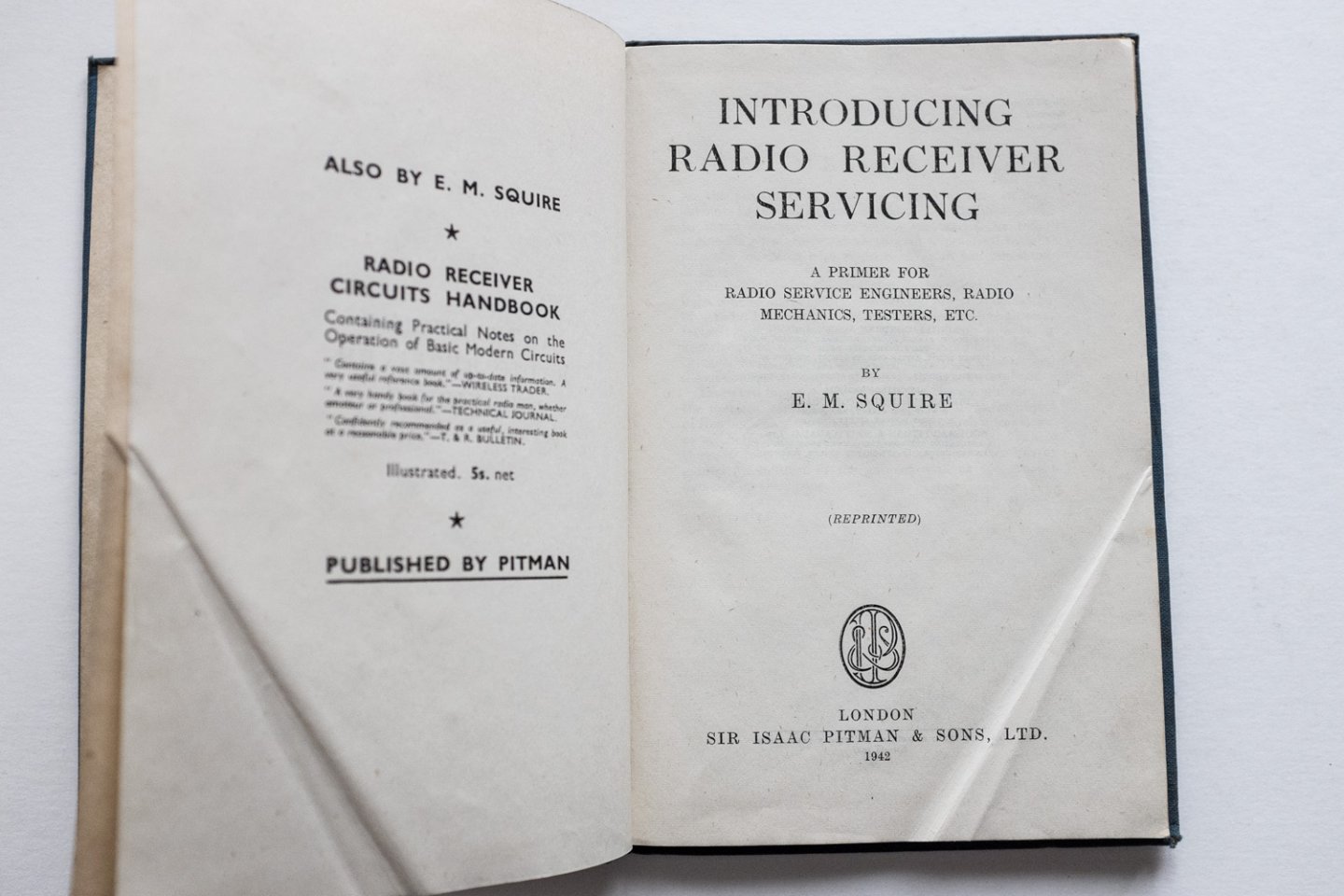 Squire, E.M. - Introducing radio receiver servicing - a primer for radio service engineers, radio mechanics, testers, etc.