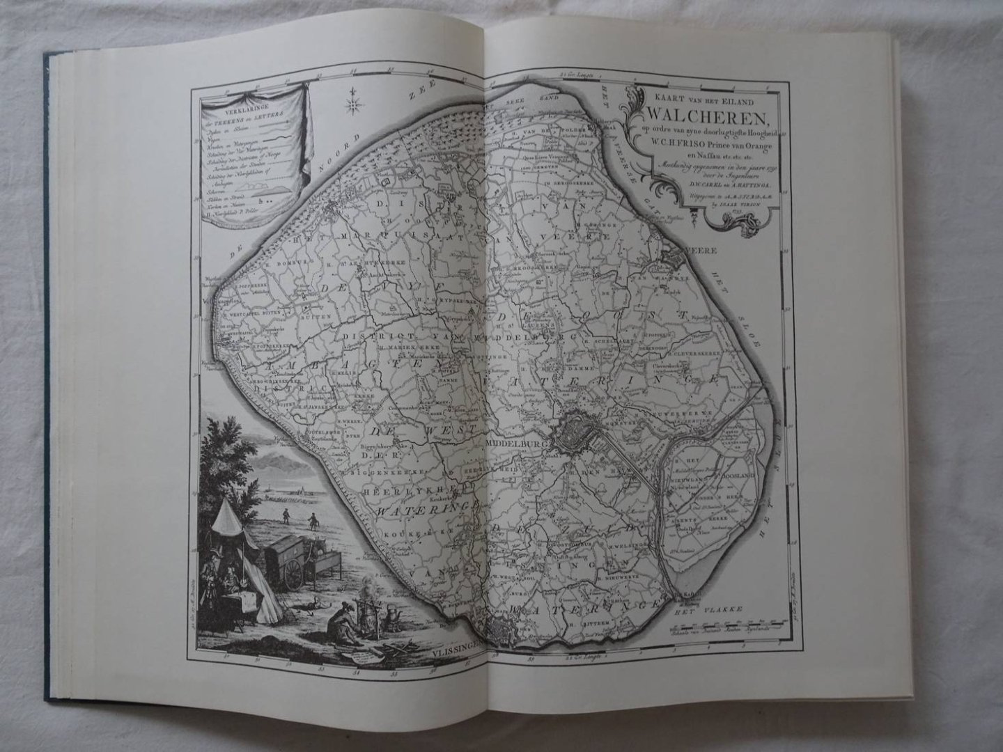  - Atlas van Zeeland; vervattende Naauwkeurige Kaarten Van Alle De Eilanden, op order van Z.D.H. den Prince van Oranje, meetkundig opgenomen door de Heeren Hattinga, geduurende de jaaren 1744 tot 1752. Benevens Grondtekeningen en Gezigten der Ste...