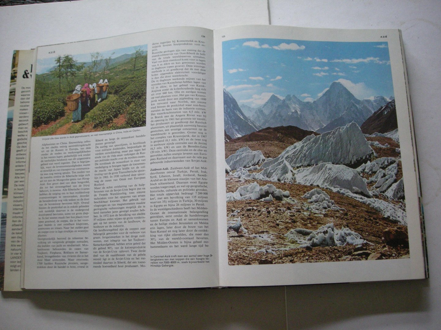 red. - Landen & Volken. Rijk gillustreerde beschrijvingen van meer dan 200 landen en hun bewoners.