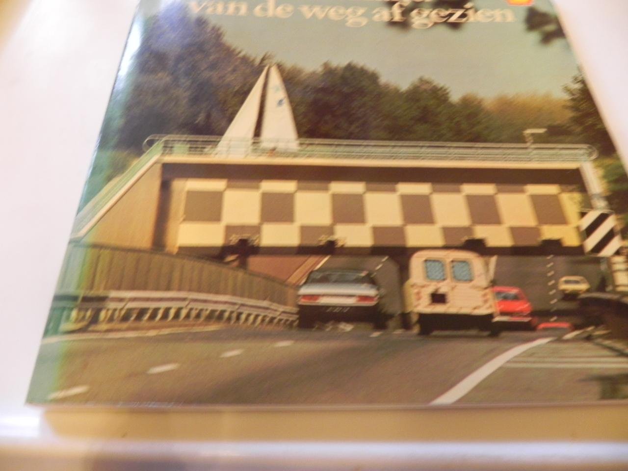  - Nederland van de weg af gezien  Shell  uitgave 1979
