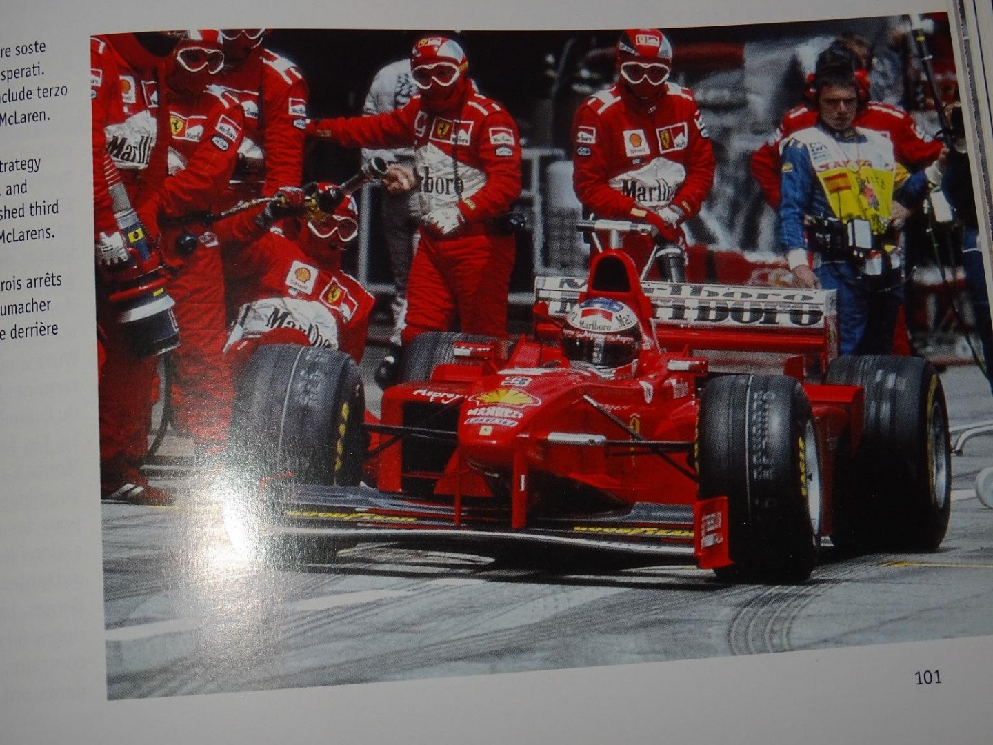 Alfieri, Bruno e.a. - Ferrari Formula 1 Annual 1998